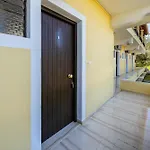 Apartment Alexandra 4 *
