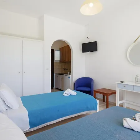 Alexandra 4 Apartment